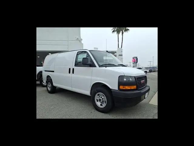 2025 GMC Savana Cargo RWD 2500 Regular Wheelbase Work Van