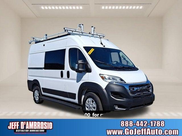 2025 RAM ProMaster 1500 Cargo Van SLT High Roof 136 WB
