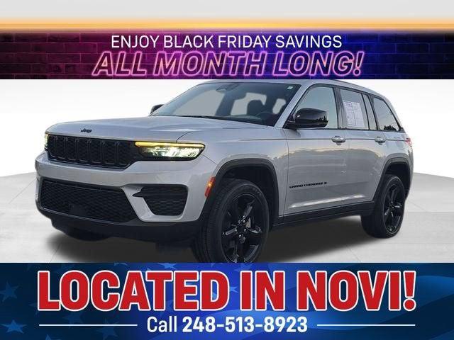 2022 Jeep Grand Cherokee Altitude 4x4 2022 Jeep Grand Cherokee Altitude 4x4