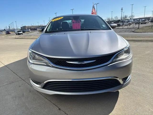 2015 Chrysler 200 Limited
