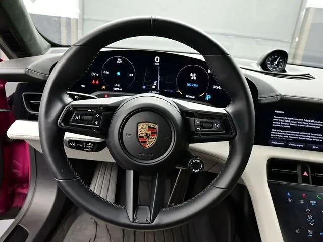 2024 Porsche Taycan GTS