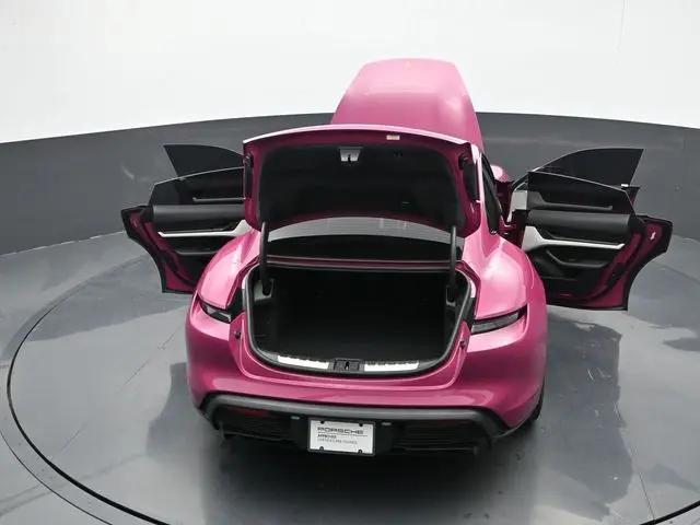 2024 Porsche Taycan GTS