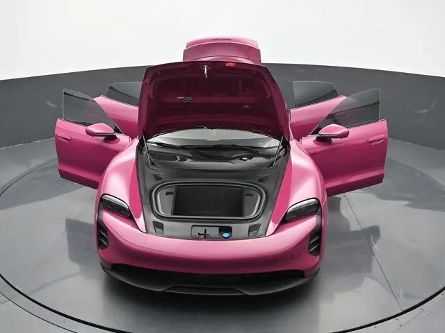 2024 Porsche Taycan GTS