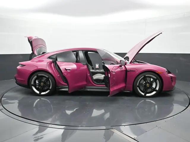2024 Porsche Taycan GTS