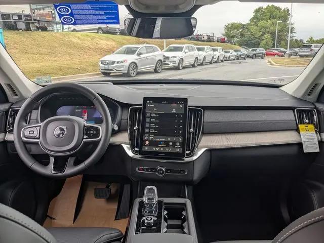 2026 Volvo XC90 Ultra, B6 AWD Gas (mild hybrid), Gasoline, Bright, 7 Seats