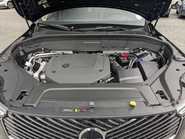 2026 Volvo XC90 Ultra, B6 AWD Gas (mild hybrid), Gasoline, Bright, 7 Seats