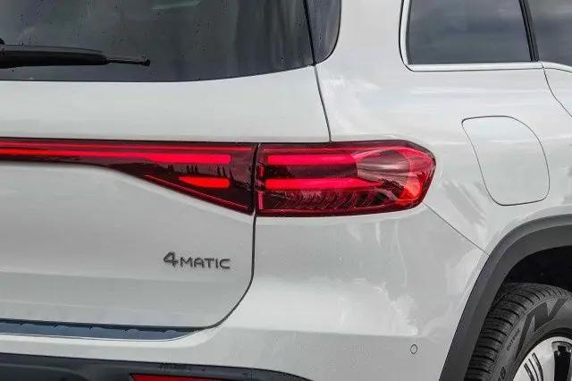 2024 Mercedes-Benz EQB 300 4MATIC
