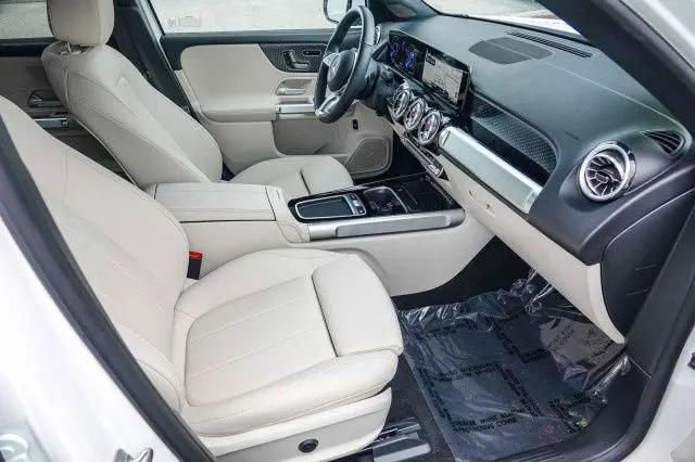 2024 Mercedes-Benz EQB 300 4MATIC