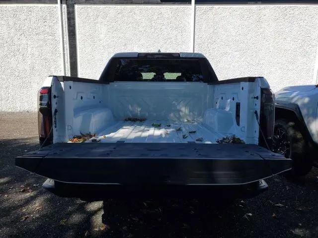 2026 GMC Sierra Standard Range Elevation