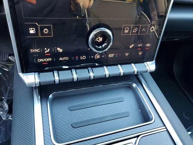 2026 GMC Sierra Standard Range Elevation