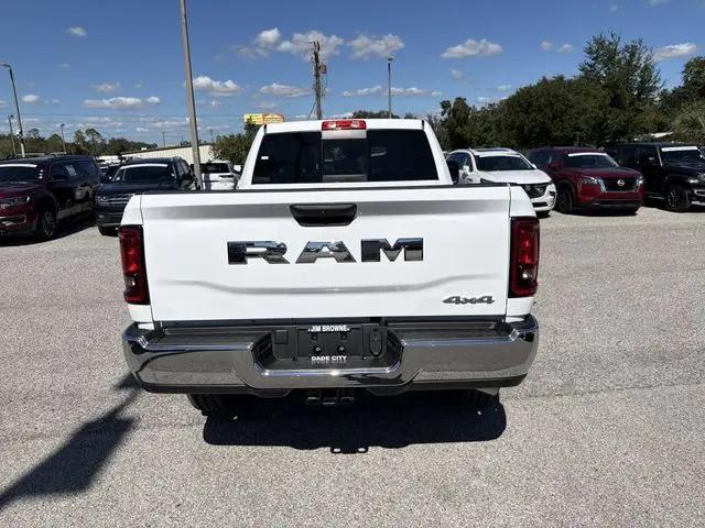2026 Ram 2500 Tradesman Crew Cab 4x4 64 Box