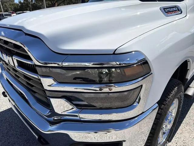 2026 Ram 2500 Tradesman Crew Cab 4x4 64 Box
