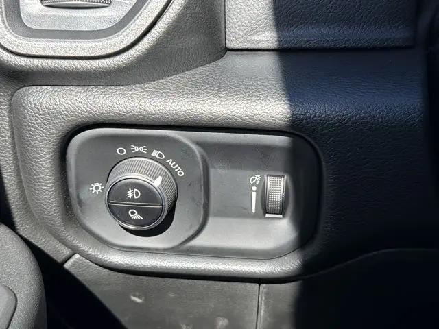 2026 Ram 2500 Tradesman Crew Cab 4x4 64 Box