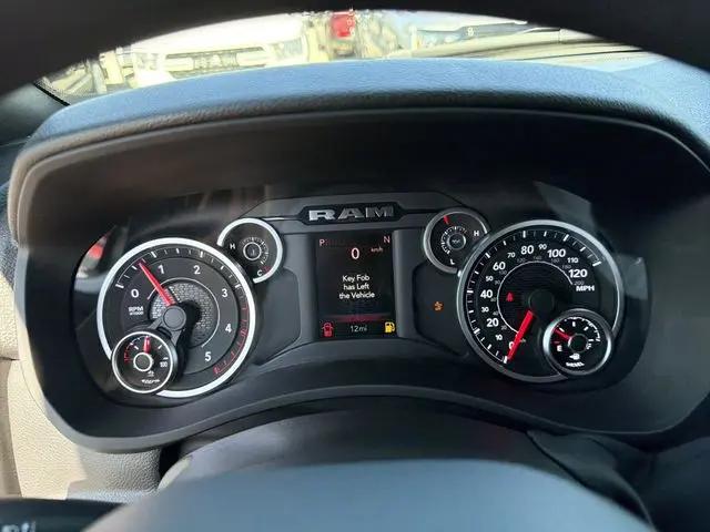 2026 Ram 2500 Tradesman Crew Cab 4x4 64 Box