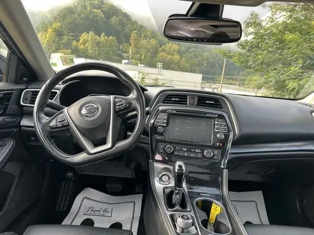 2021 Nissan Maxima SL