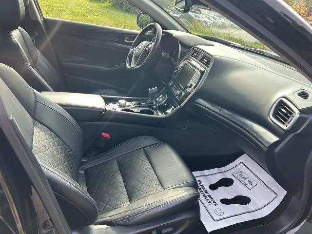 2021 Nissan Maxima SL