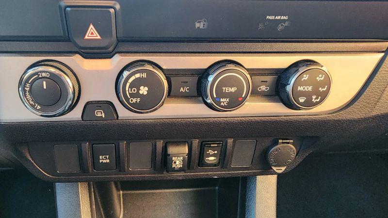 2019 Toyota Tacoma SR5 V6