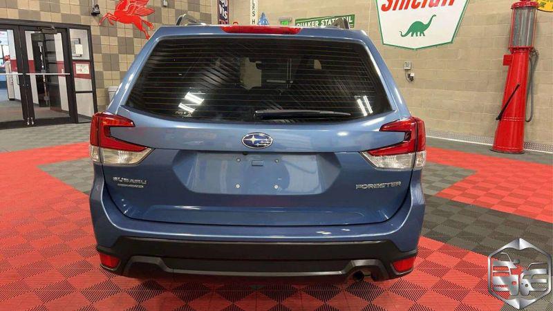 2021 Subaru Forester Base