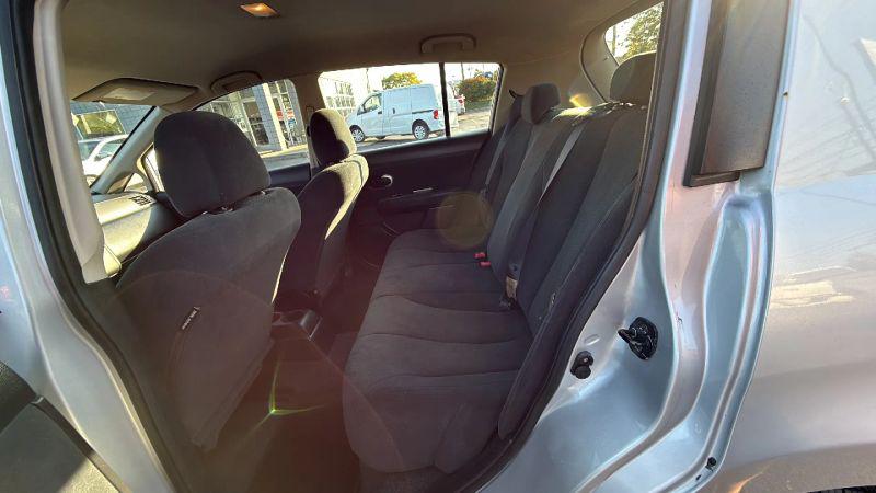 2010 Nissan Versa 1.8S