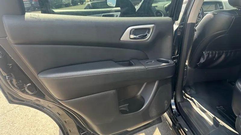 2020 Nissan Pathfinder SL 4WD