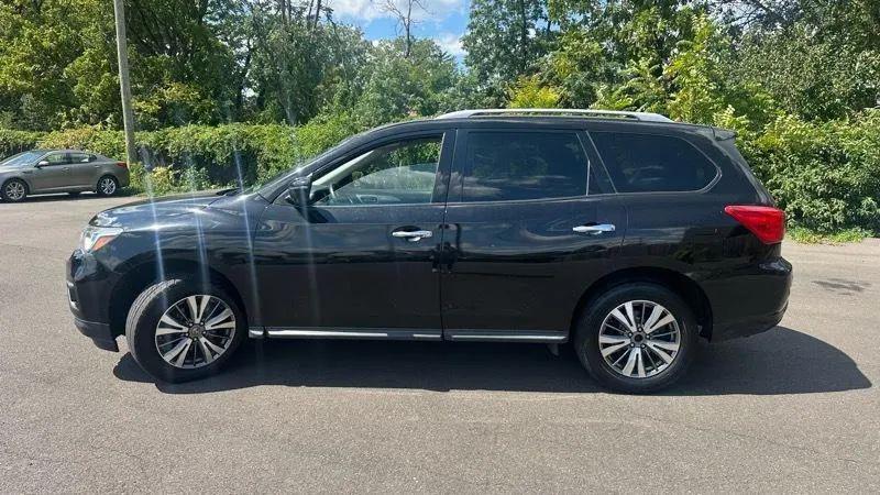 2020 Nissan Pathfinder SL 4WD