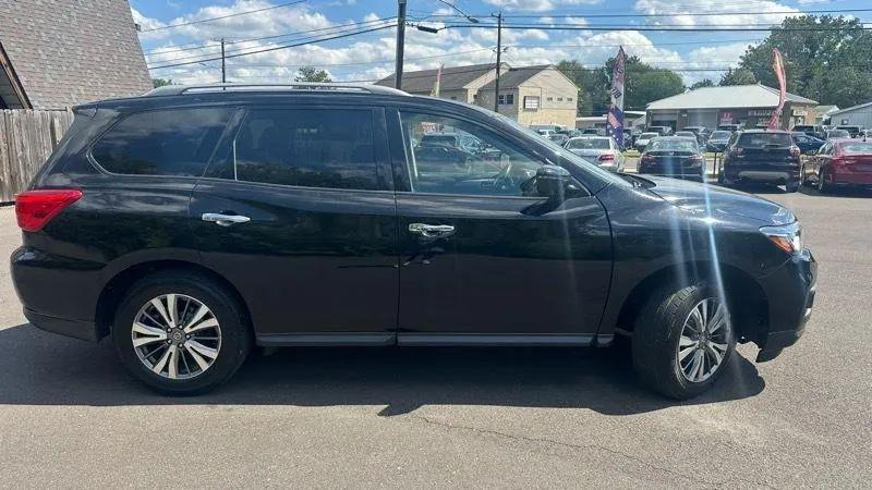 2020 Nissan Pathfinder SL 4WD