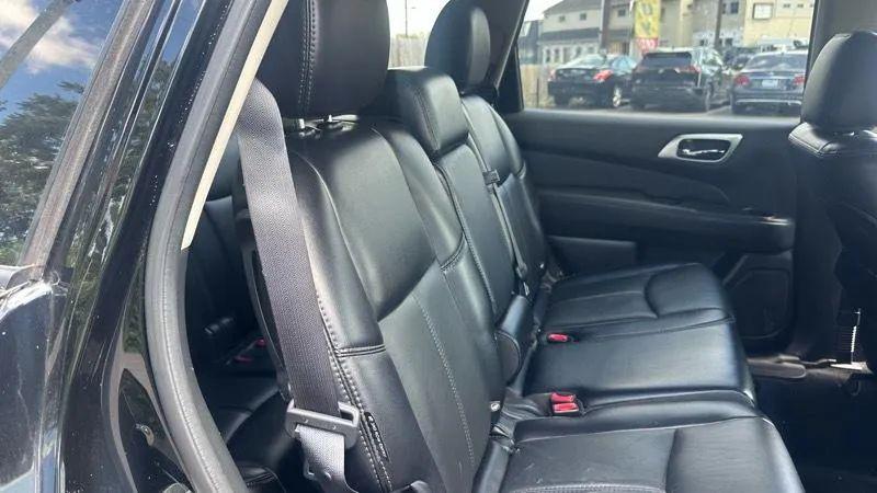 2020 Nissan Pathfinder SL 4WD