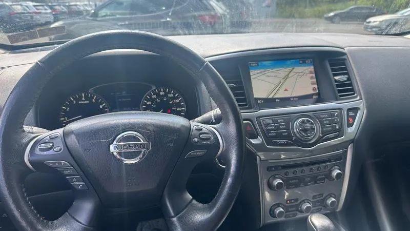 2020 Nissan Pathfinder SL 4WD