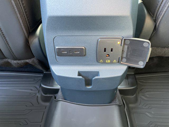 2025 Ford Maverick LARIAT AWD SuperCrew