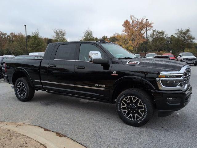 2026 RAM Ram 3500 RAM 3500 LIMITED MEGA CAB 4X4 64 BOX