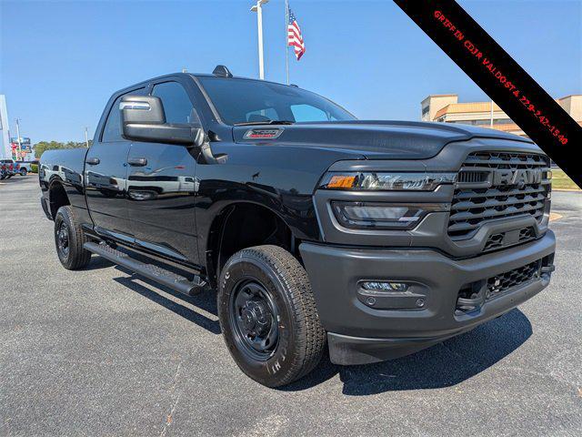 2026 RAM Ram 2500 RAM 2500 TRADESMAN CREW CAB 4X4 64 BOX