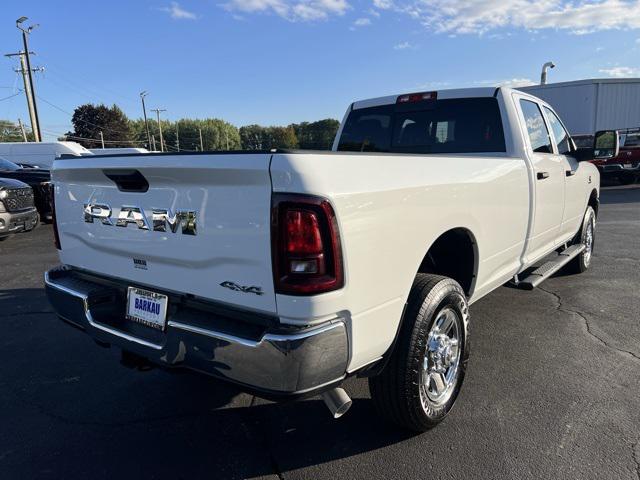2025 RAM 2500 Tradesman Crew Cab 4x4 8 Box