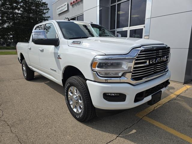 2024 RAM 2500 Laramie Crew Cab 4x4 64 Box