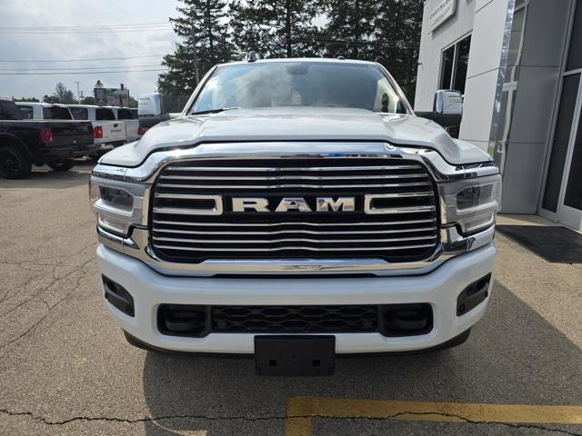 2024 RAM 2500 Laramie Crew Cab 4x4 64 Box