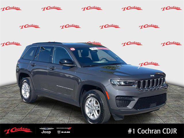 2025 Jeep Grand Cherokee Laredo 4x4
