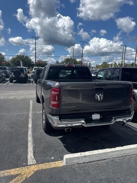 2024 RAM 1500 Laramie Crew Cab 4x2 57 Box