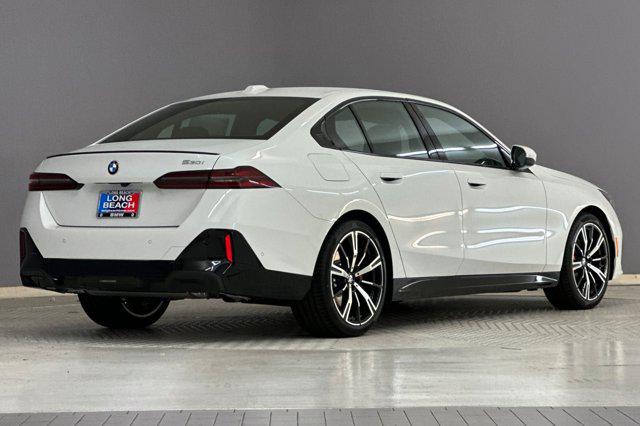 2026 BMW 5 Series 530i