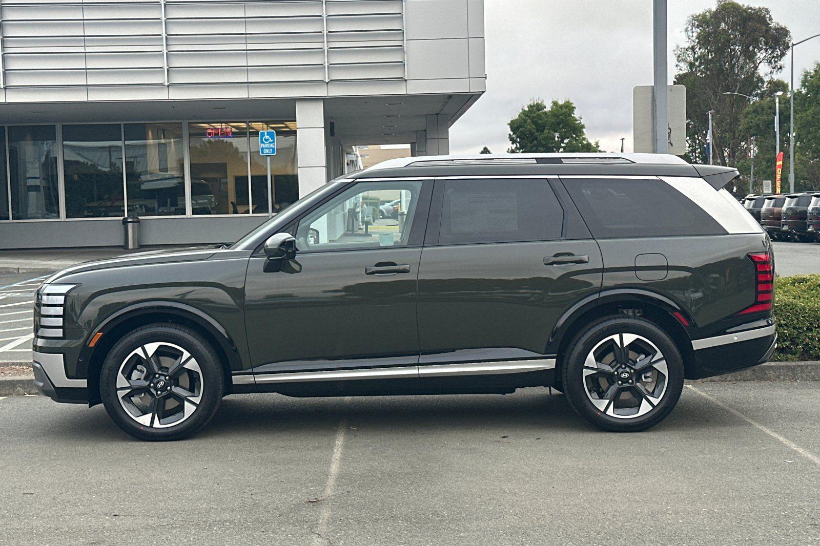 2026 Hyundai Palisade Limited - Photo 7