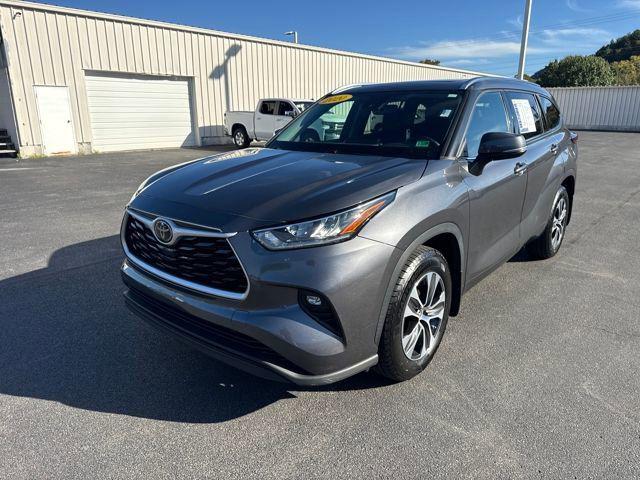2020 Toyota Highlander XLE for sale in Richlands, VA