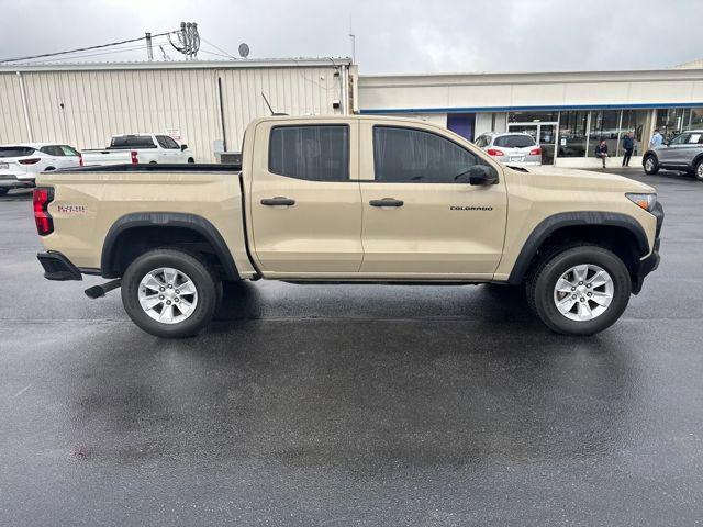 2023 Chevrolet Colorado 4WD Crew Cab Short Box Trail Boss