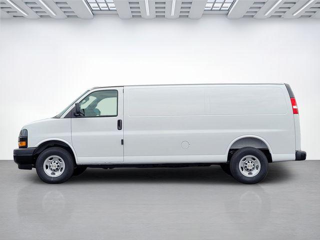 2025 Chevrolet Express Cargo Van RWD 2500 Extended Wheelbase WT