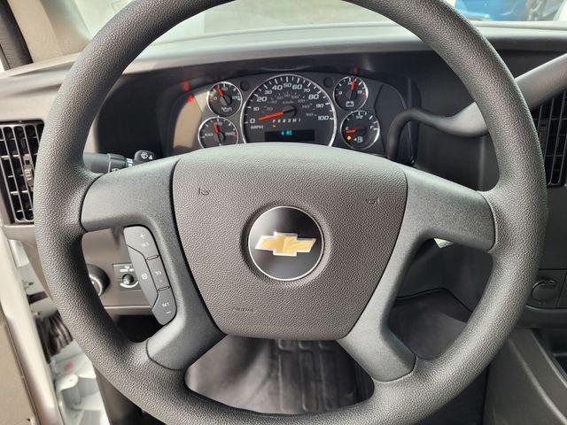 2025 Chevrolet Express Cargo Van RWD 2500 Extended Wheelbase WT