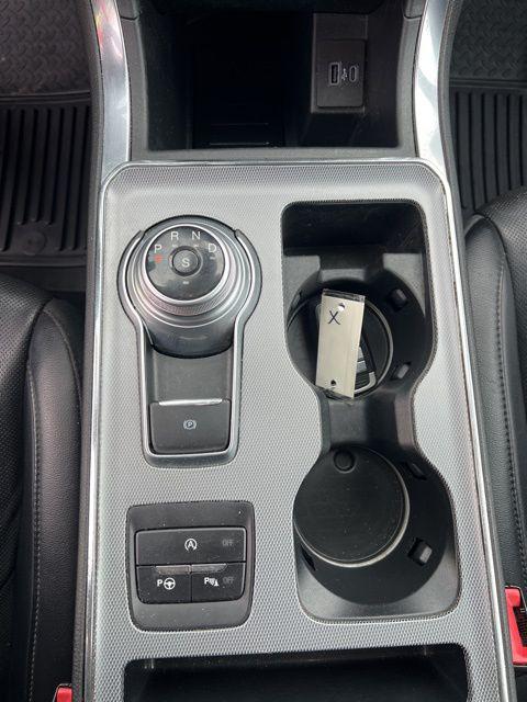 2021 Ford Edge Titanium