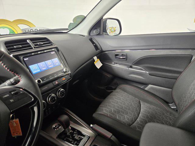 2025 Mitsubishi Outlander Sport 2.0 LE