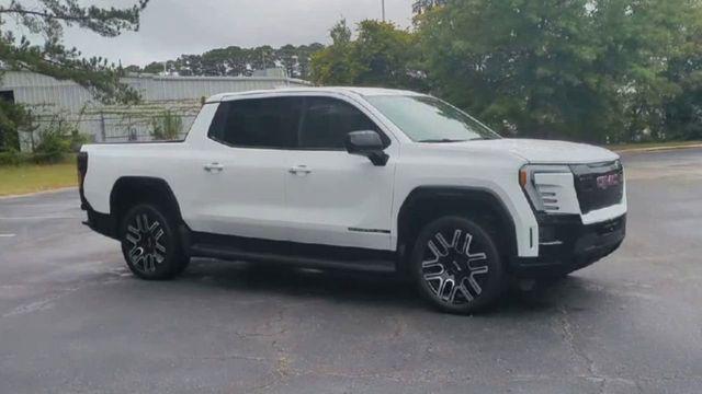 2026 GMC Sierra Standard Range Elevation