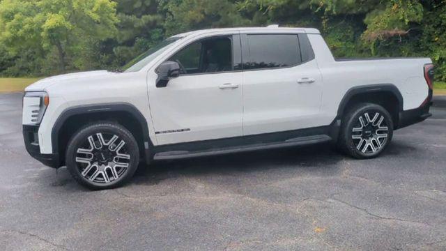 2026 GMC Sierra Standard Range Elevation