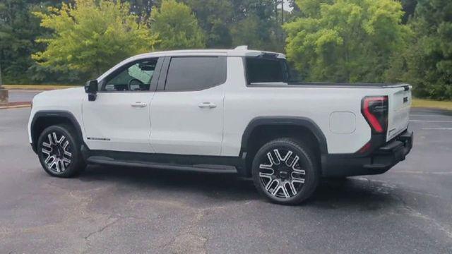 2026 GMC Sierra Standard Range Elevation