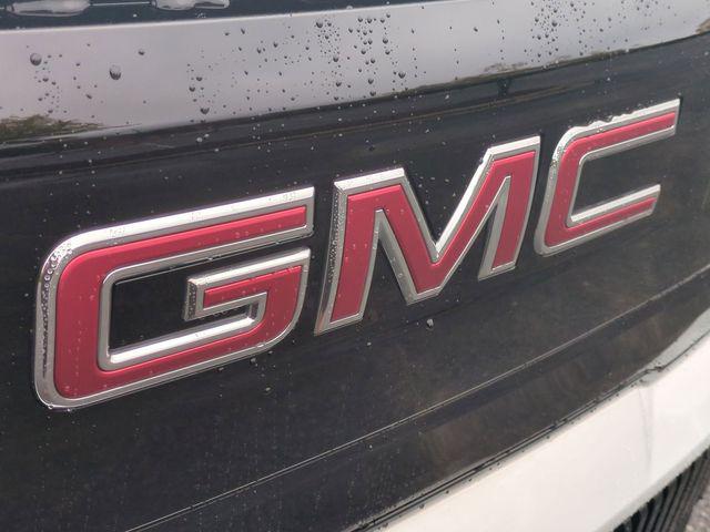 2026 GMC Sierra Standard Range Elevation
