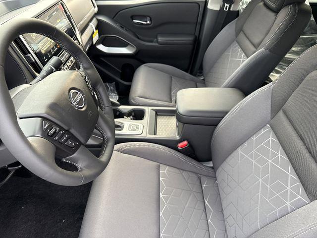 2026 Nissan Frontier Crew Cab Long Bed SV 4x4