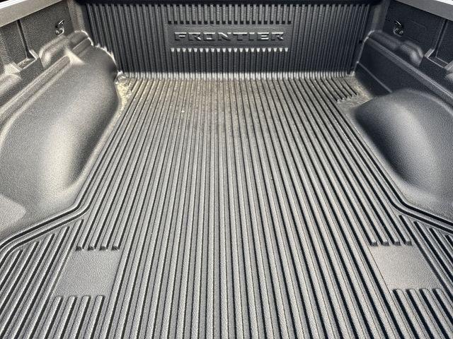 2026 Nissan Frontier Crew Cab Long Bed SV 4x4